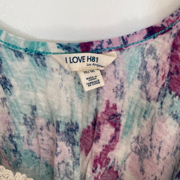 Cute tank top - Picture 2 of 4